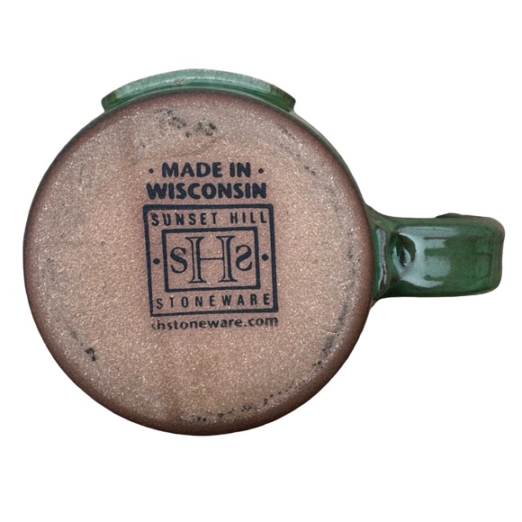 SUNSET HILL Stoneware Coffee Mug Christmas 2022 Wreath Ornaments - Picture 6 of 7